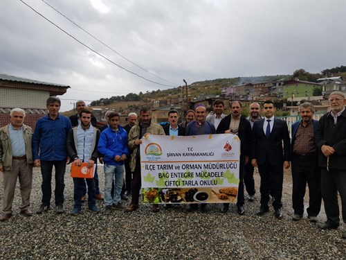 Şirvan İlçemizde Bağ Entegre Mücadele Çiftçi Tarla Okulu Düzenlendi